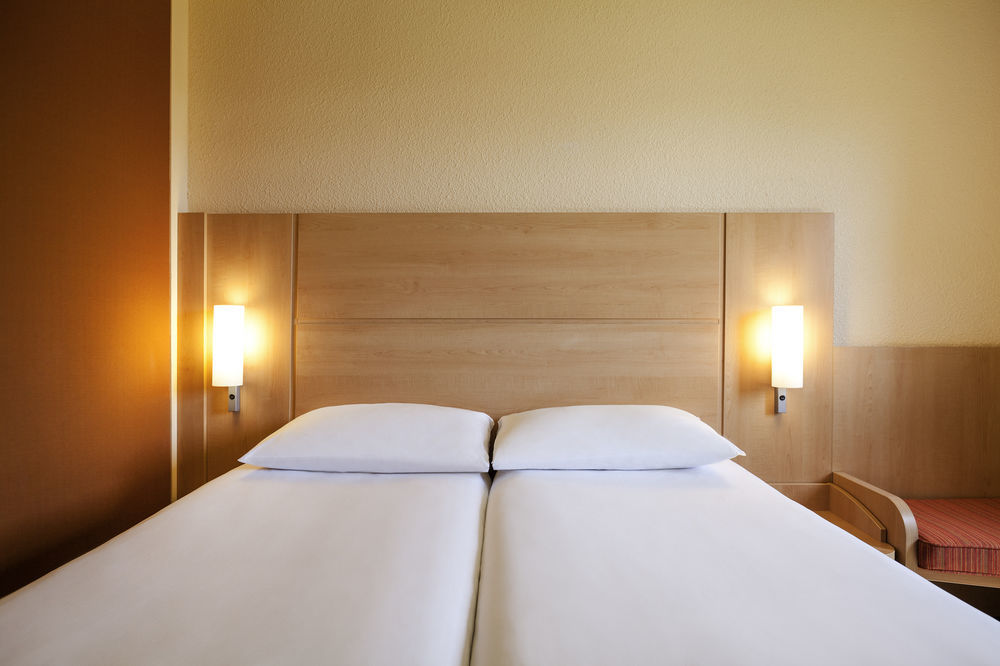 Ibis Hotel Brussels Off Grand'Place Exterior foto